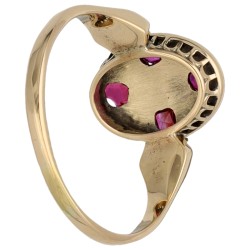 BWG Geelgouden vintage ring bezet met robijn en diamant