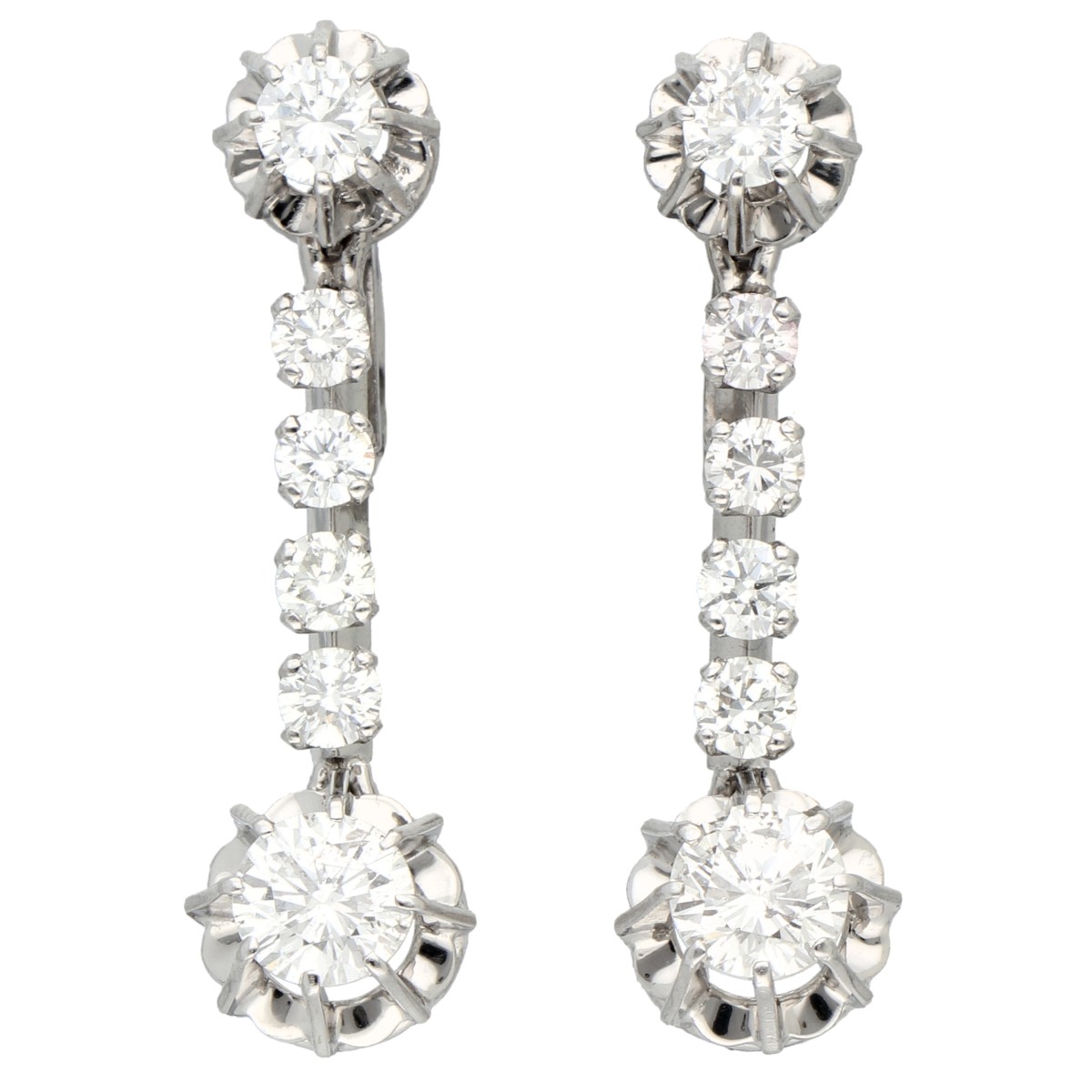Goudwisselkantoor auction: 18K white gold earrings set with approx. 1.76 ct. diamonds