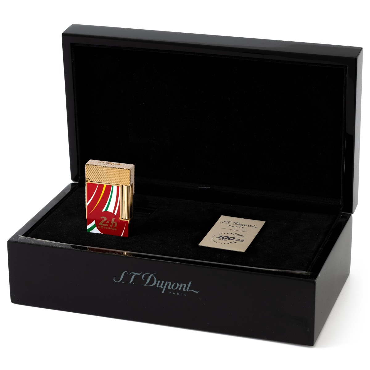 Goudwisselkantoor auction: S.T. Dupont - Ligne 2 24H Le Mans - Lighter - Red/Gold