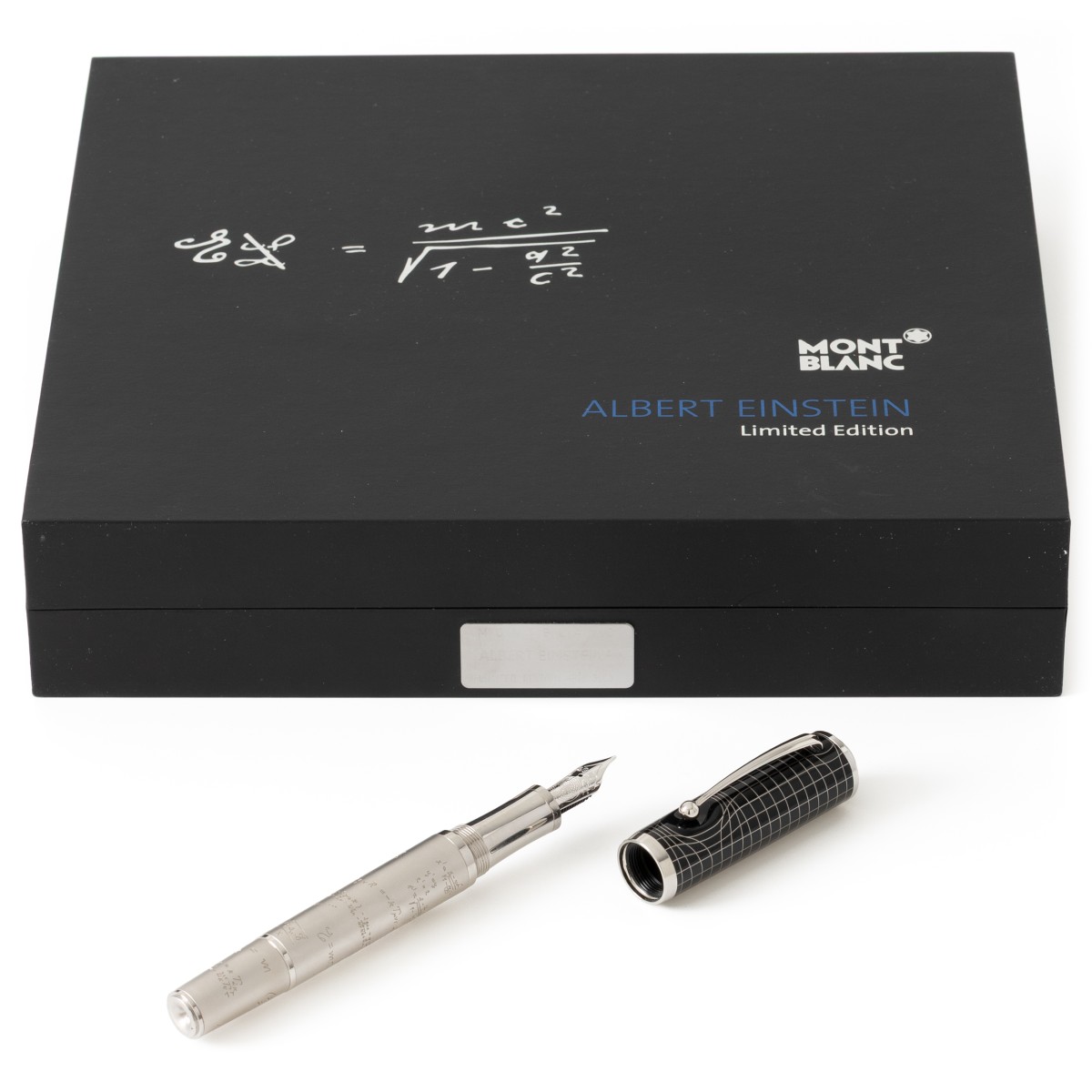 Goudwisselkantoor auction: Montblanc - Great Characters Albert Einstein Limited Edition 3000 - Fountain Pen - Platinum Plated