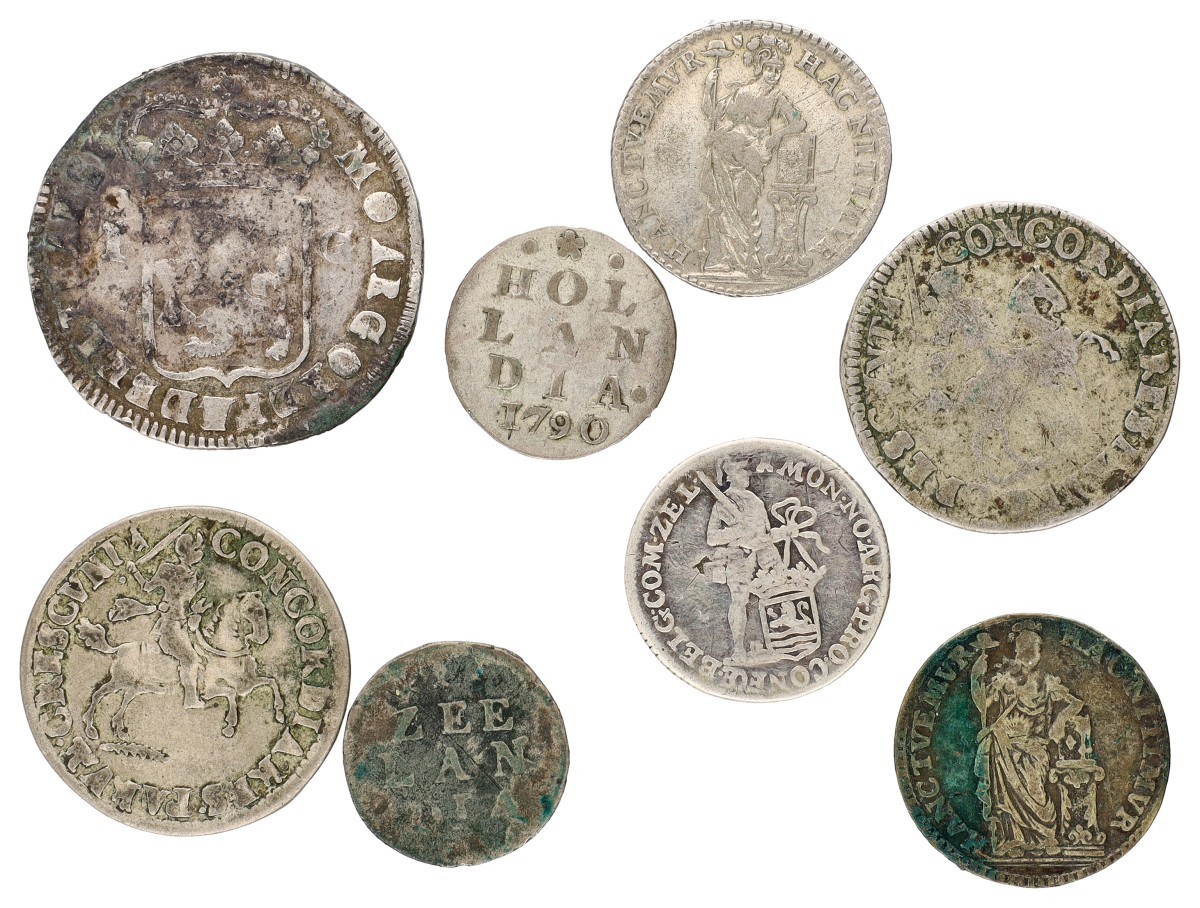 Goudwisselkantoor auction: Lot (8) Mixed lot. Average VF