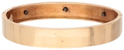 14K Geelgouden bangle armband bezet met roos geslepen diamanten.