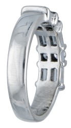 18 kt. Witgouden ring bezet met ca. 0.74 ct. diamant.