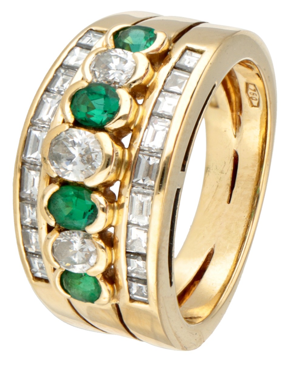 18 kt. Geelgouden ring bezet met ca. 0.85 ct. diamant en tsavoriet granaat.