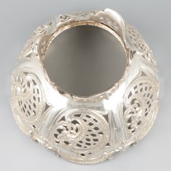 Pronkschaal / fruitschaal zilver.
