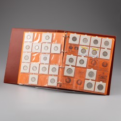 Lot (92) Album. Wilhelmina. Gemiddeld Zeer Fraai.