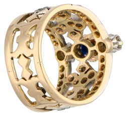 Gouden/zilveren opengewerkte ring met fleur-de-lis motief met saffier en roosdiamant