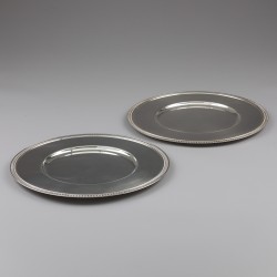 Christofle onderborden (2), model Malmaison, Parijs ca. 1975, verzilverd.
