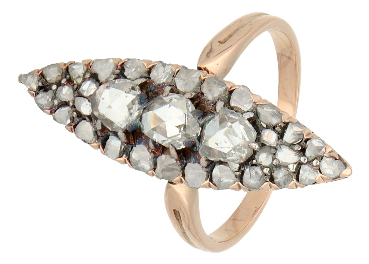 18K roségouden ring bezet met roos geslepen diamanten