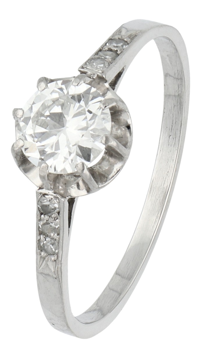 Platina ring bezet met ca. 0.72 ct. diamant