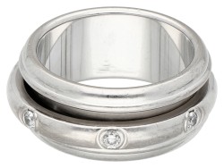 Piaget 18K witgouden Possession ring bezet met diamanten