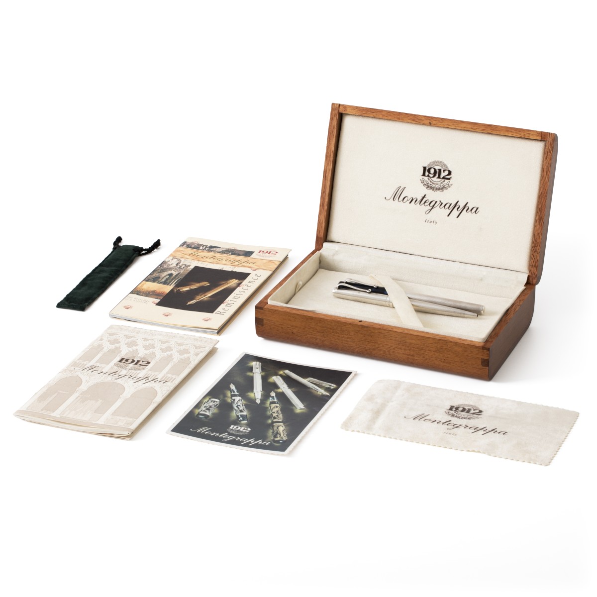 Goudwisselkantoor auction: Montegrappa (2) Vulpen & ballpoint pen