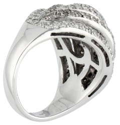 Witgouden pavé ring bezet met ca. 0.79 ct. diamanten