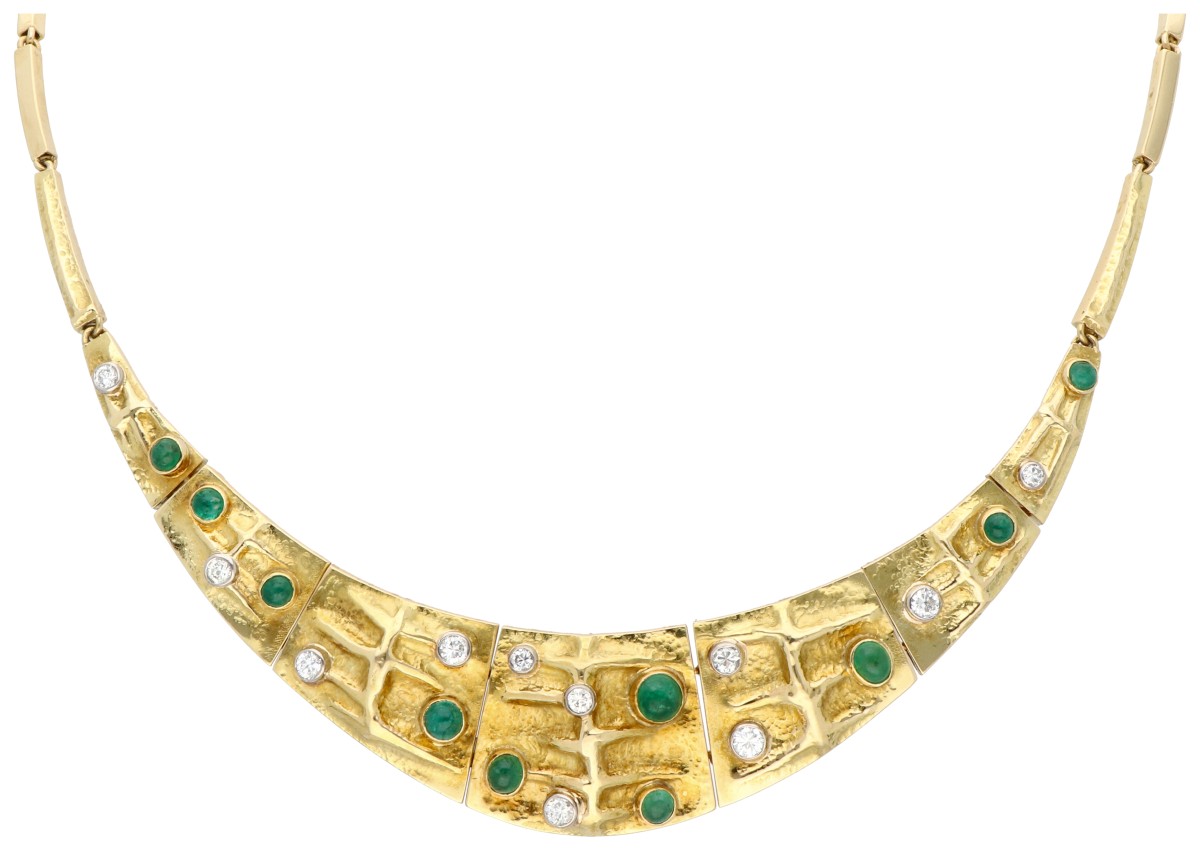 Geelgouden collier bezet met ca. 0.83 ct. diamant en smaragd (gesigneerd A. Lamy)
