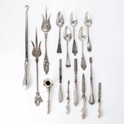 Verzameling zilverwerk (17), Nederland / Verenigd koninkrijk 20e eeuw, zilver