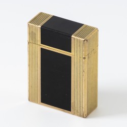 S.T. Dupont aansteker "Laque-de-Chine"