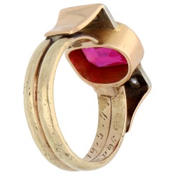 BWG geelgouden ring bezet met robijn en diamant