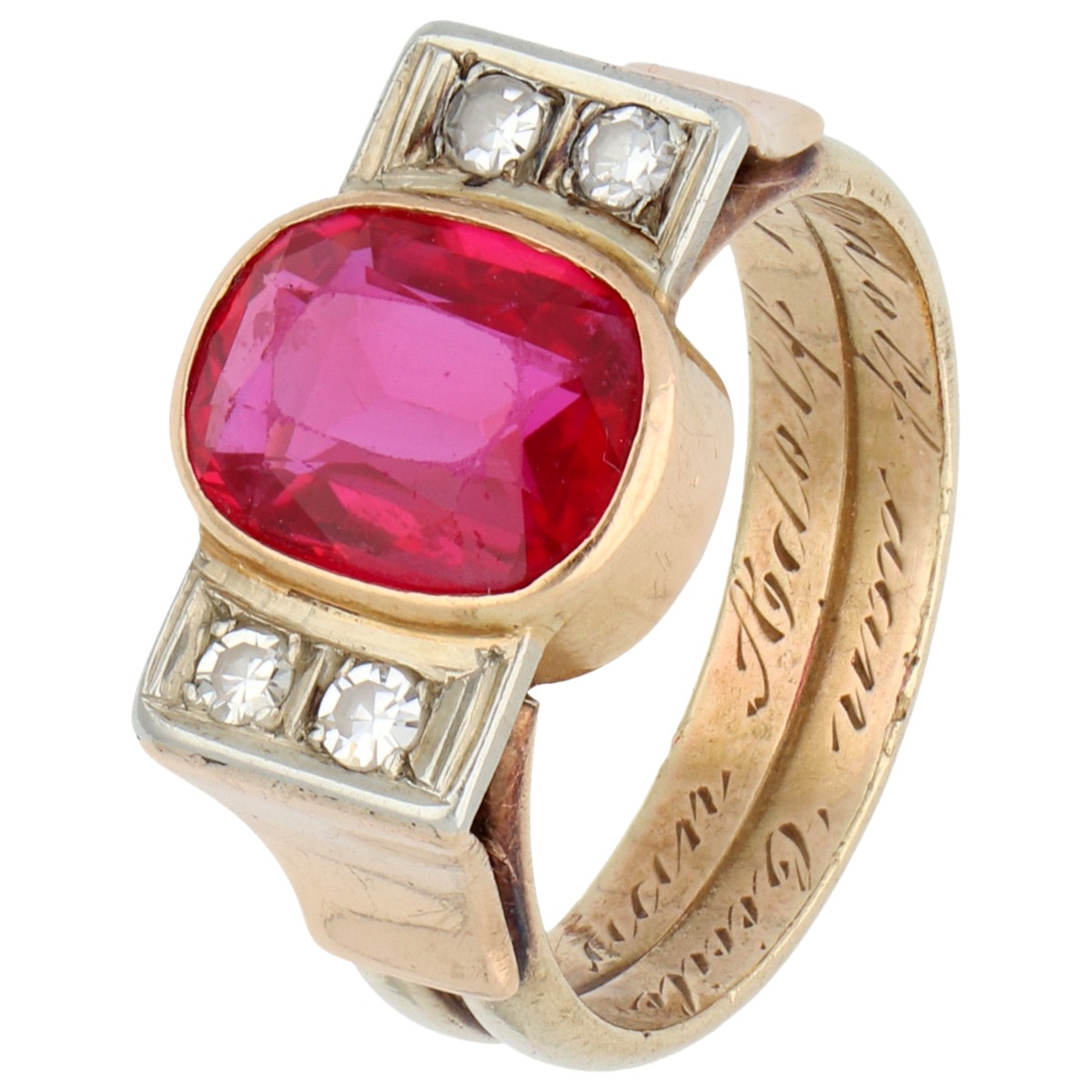 BWG geelgouden ring bezet met robijn en diamant